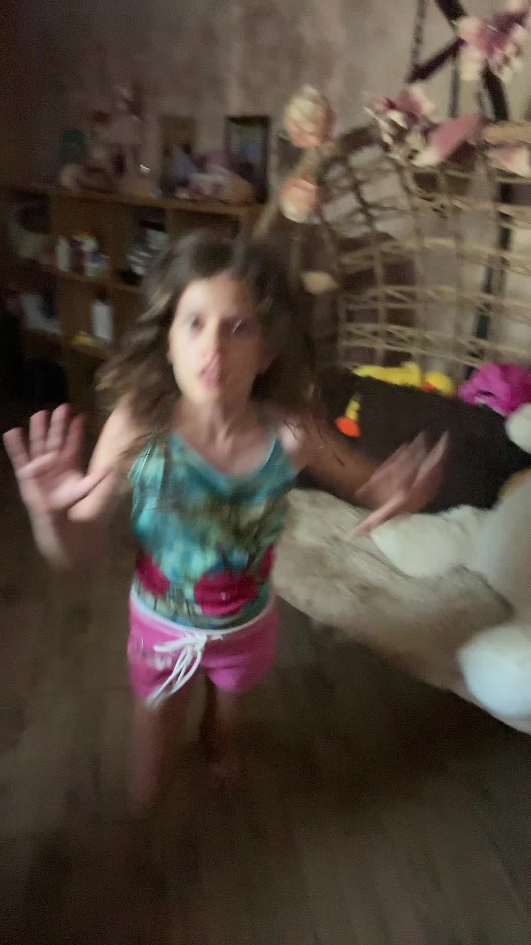 @𝓥𝓪𝓵𝓮𝓷𝓽𝓲𝓷𝓪_🌺