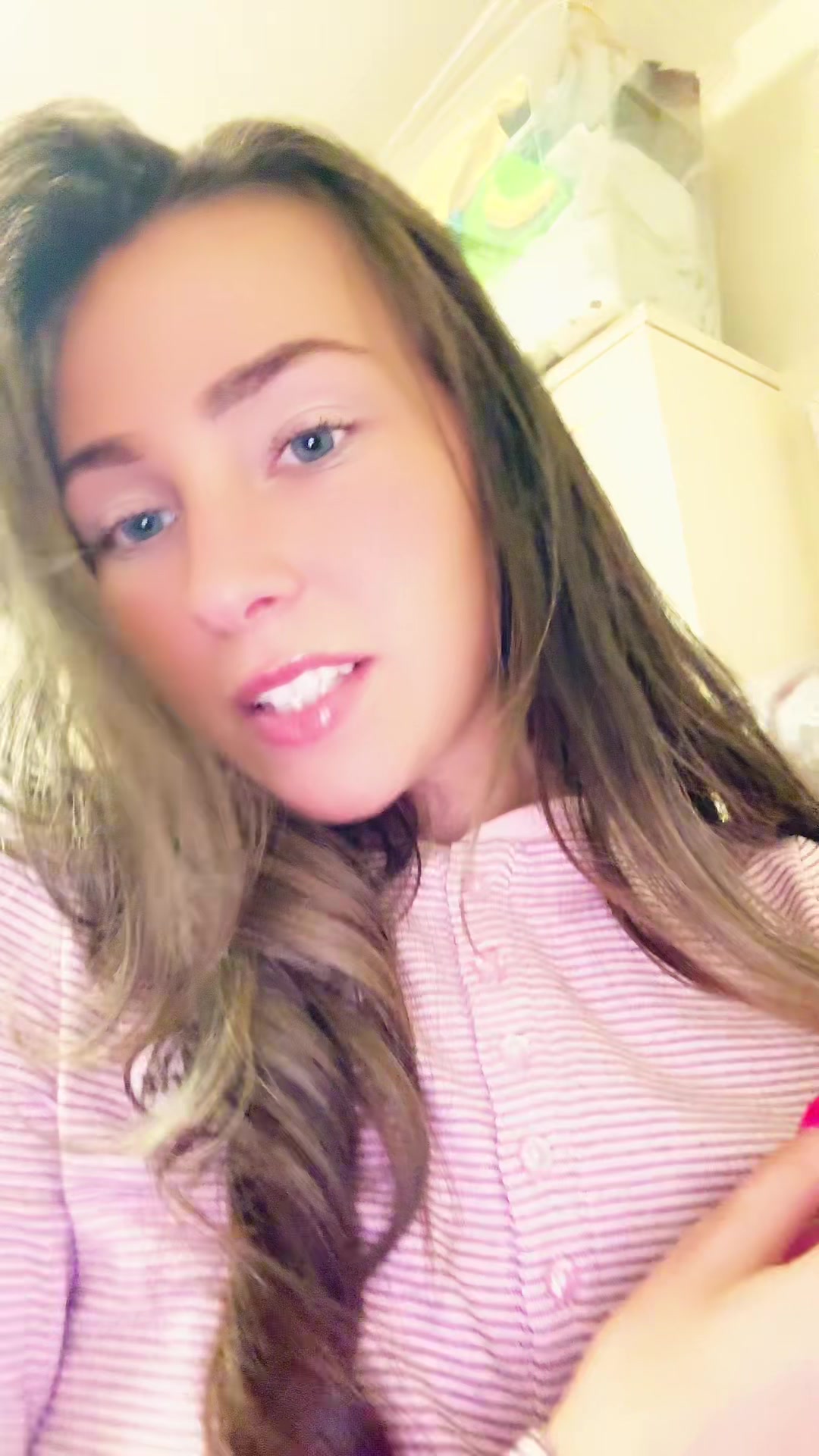 @b.lx
