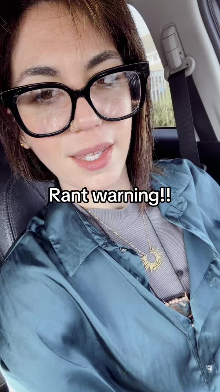 @MissKirsTeaB 💚