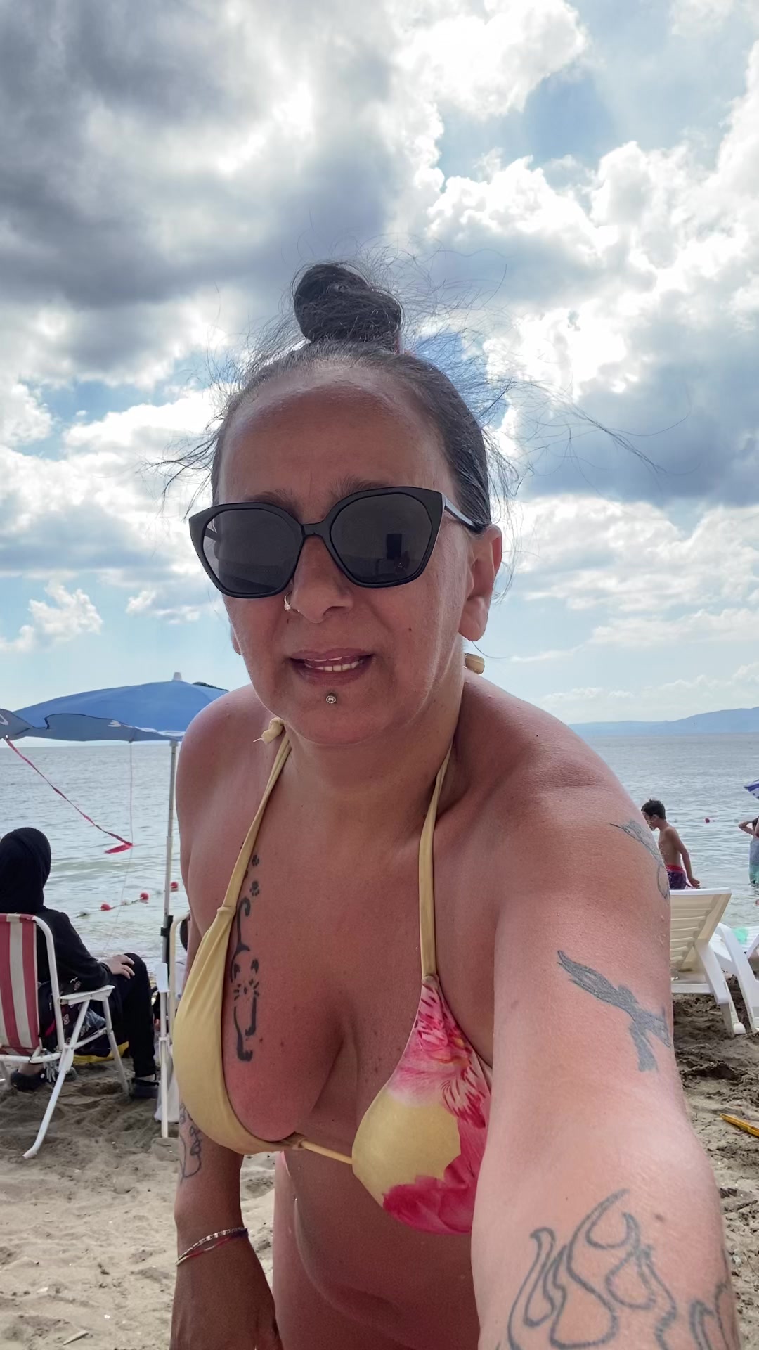@Öylesine biri
