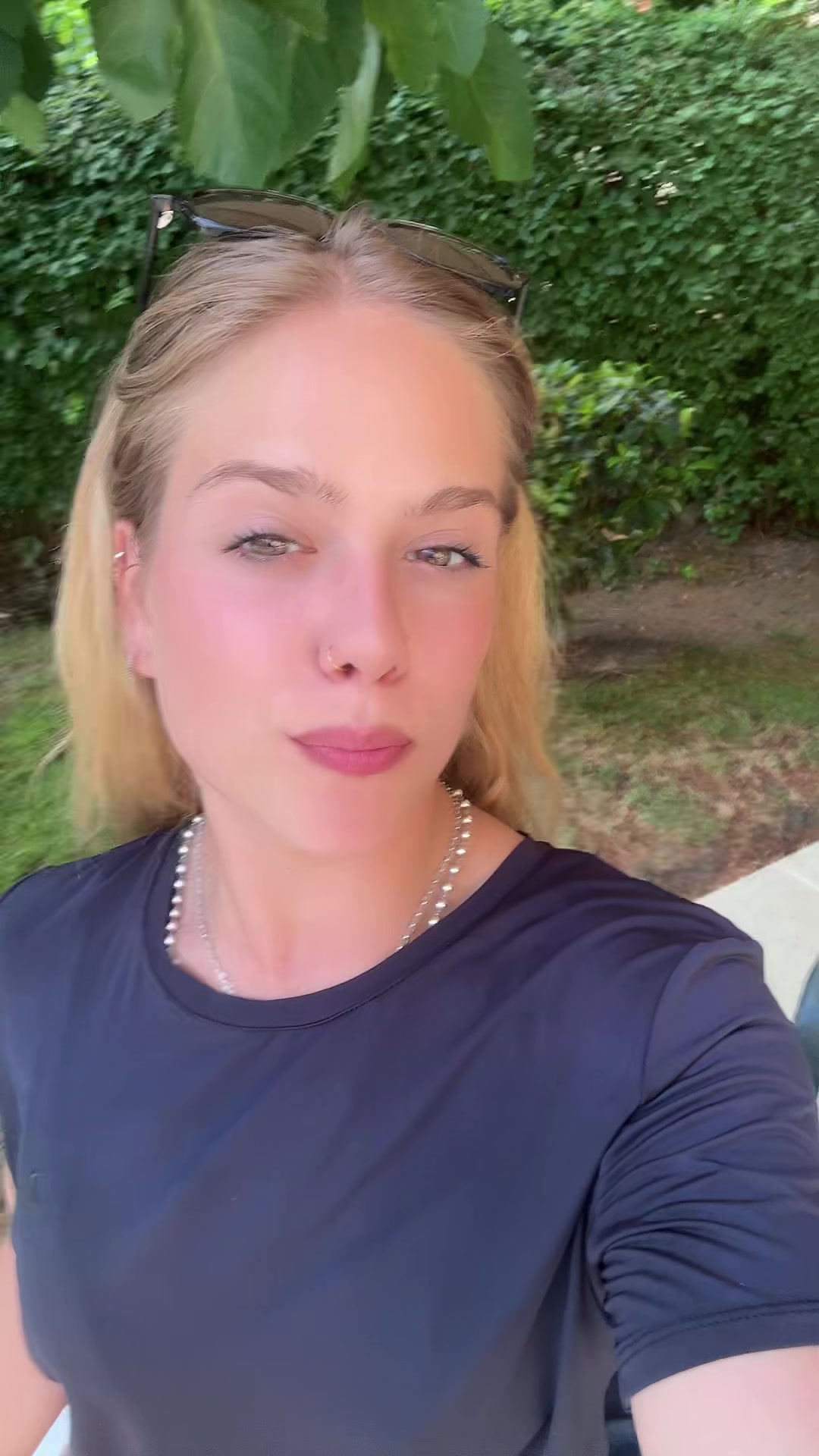 @Helena