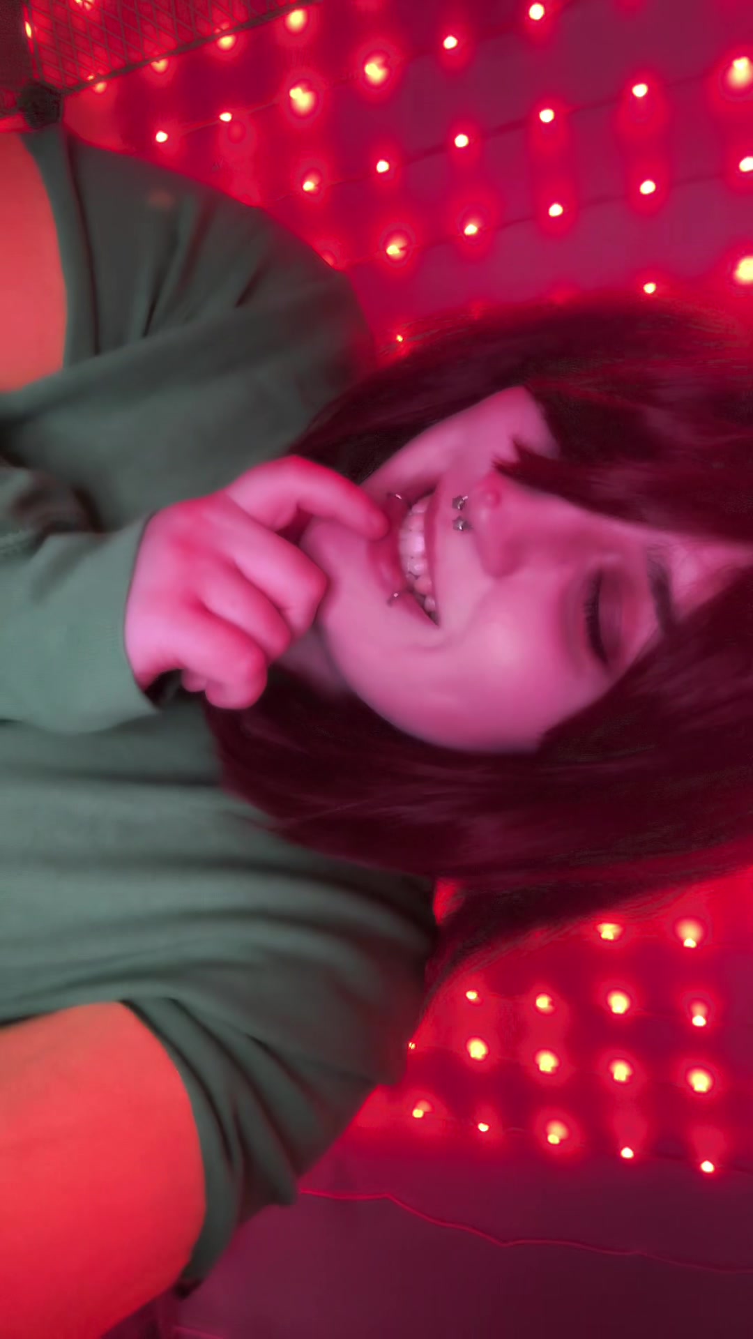 @✭