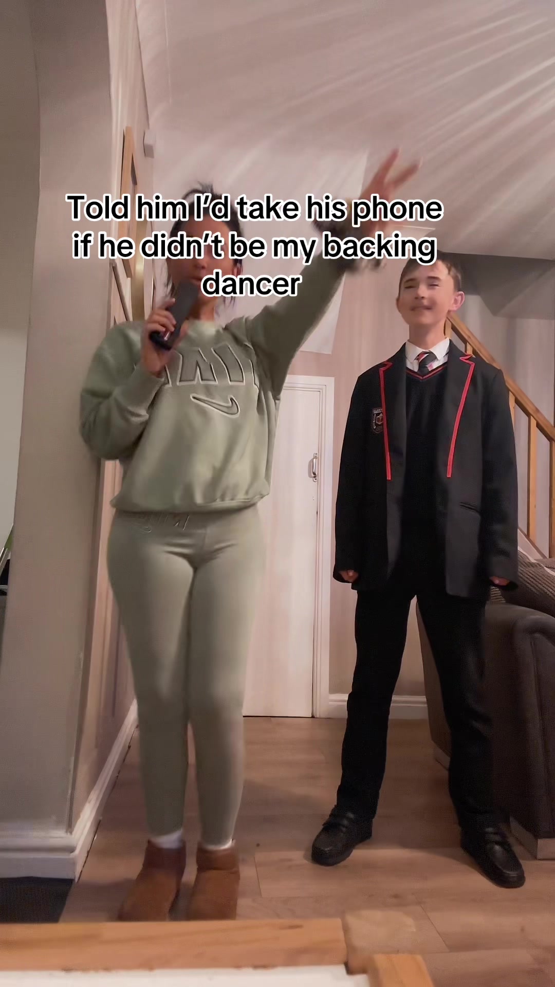 @Leanne_B90