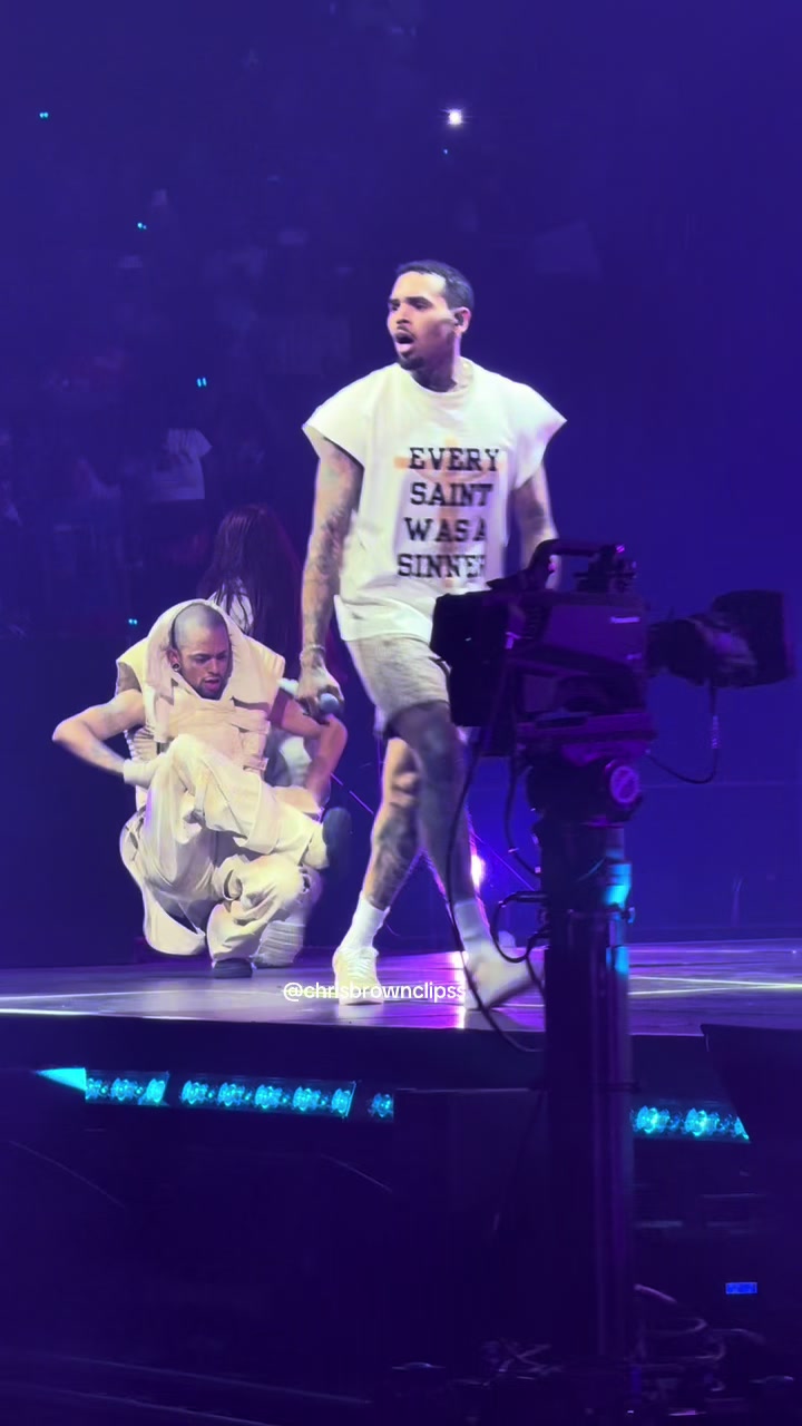 @Chris Brown fan