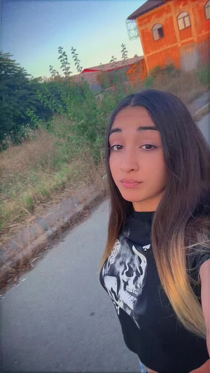@Ale_ralu