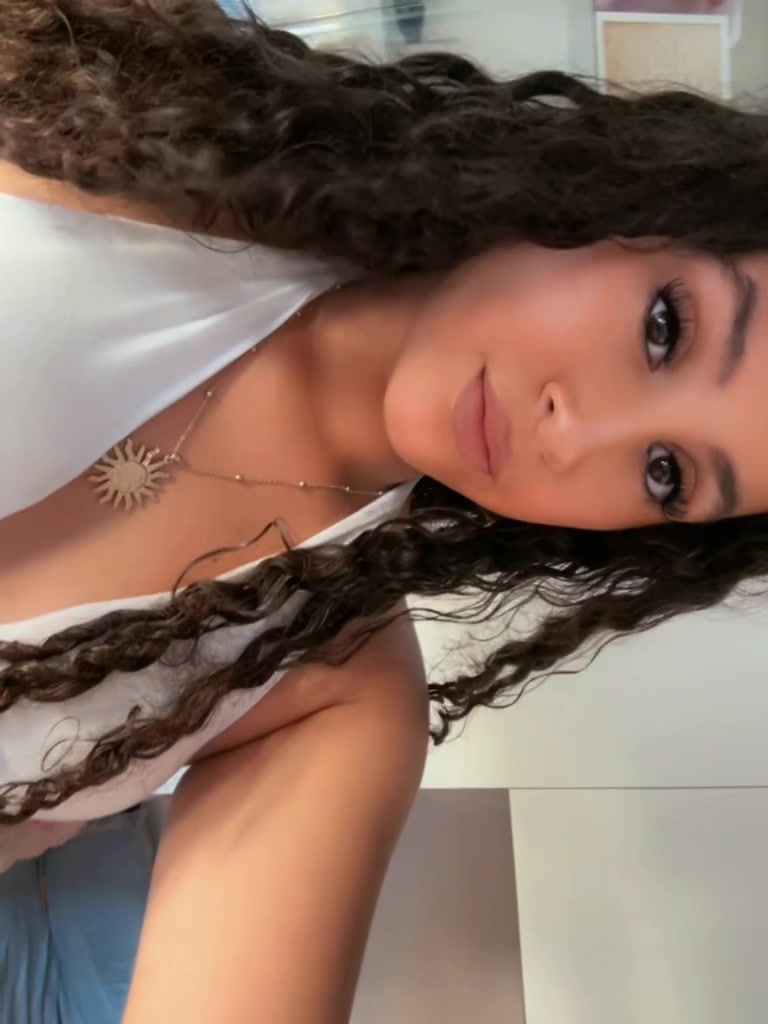 @𝐴𝑙𝑒𝑎🌙