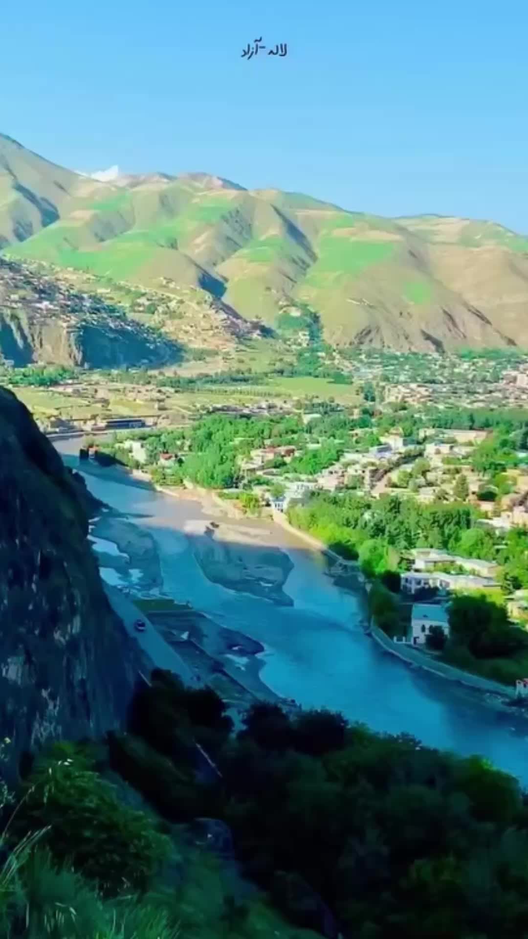 @بام_دنیا