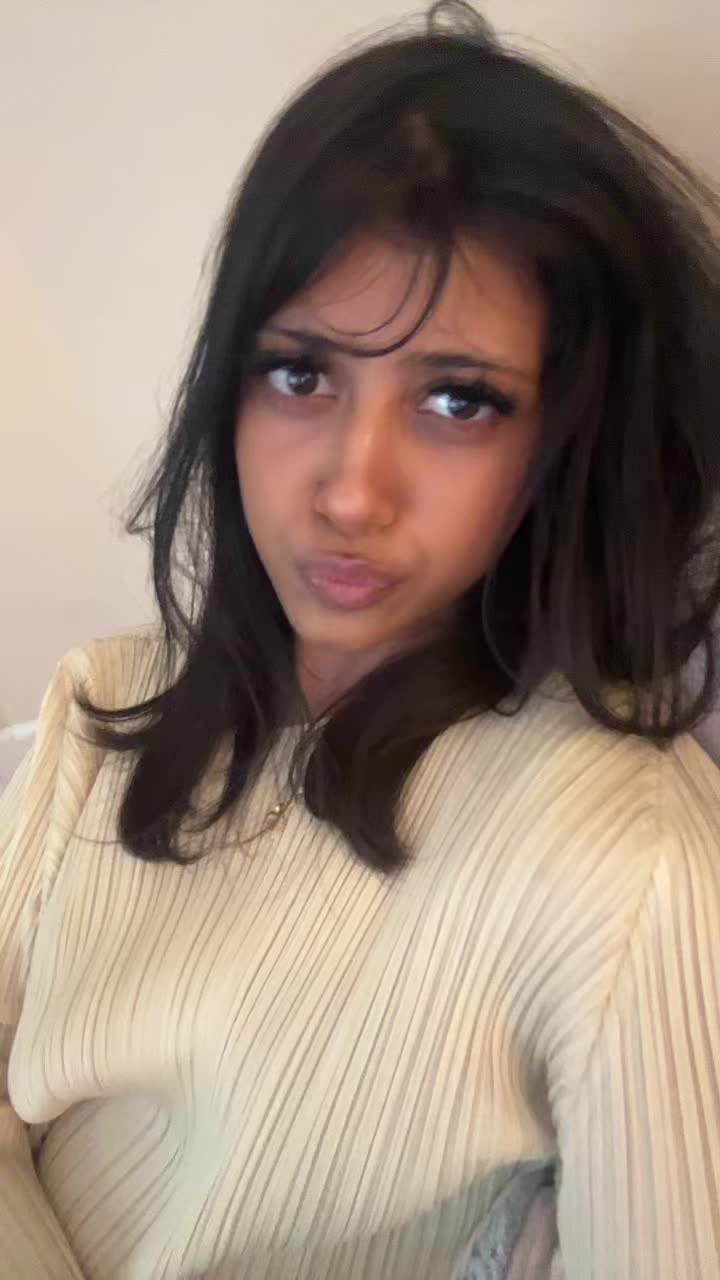 @￼