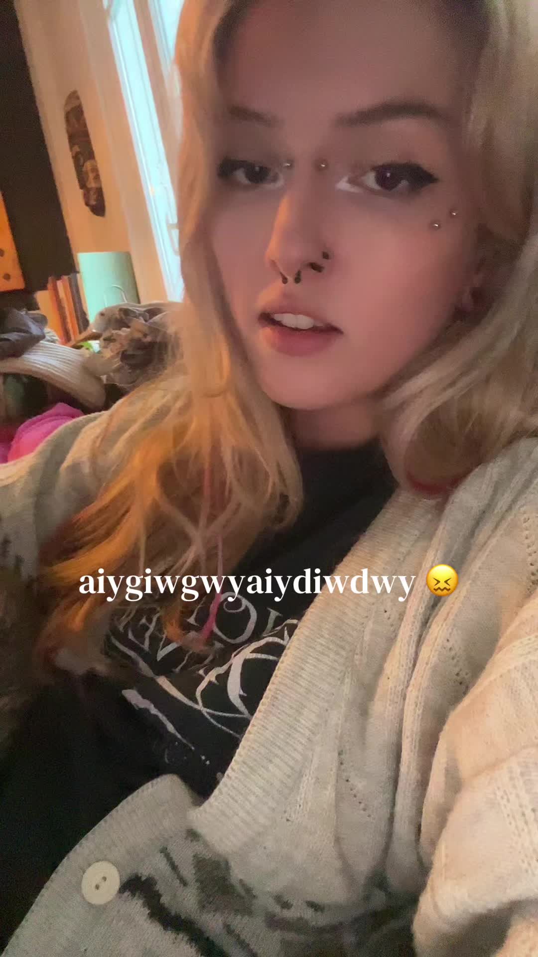 @Lili