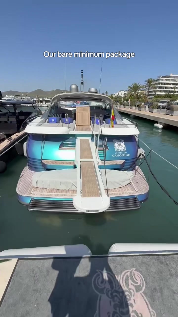 @extraibiza