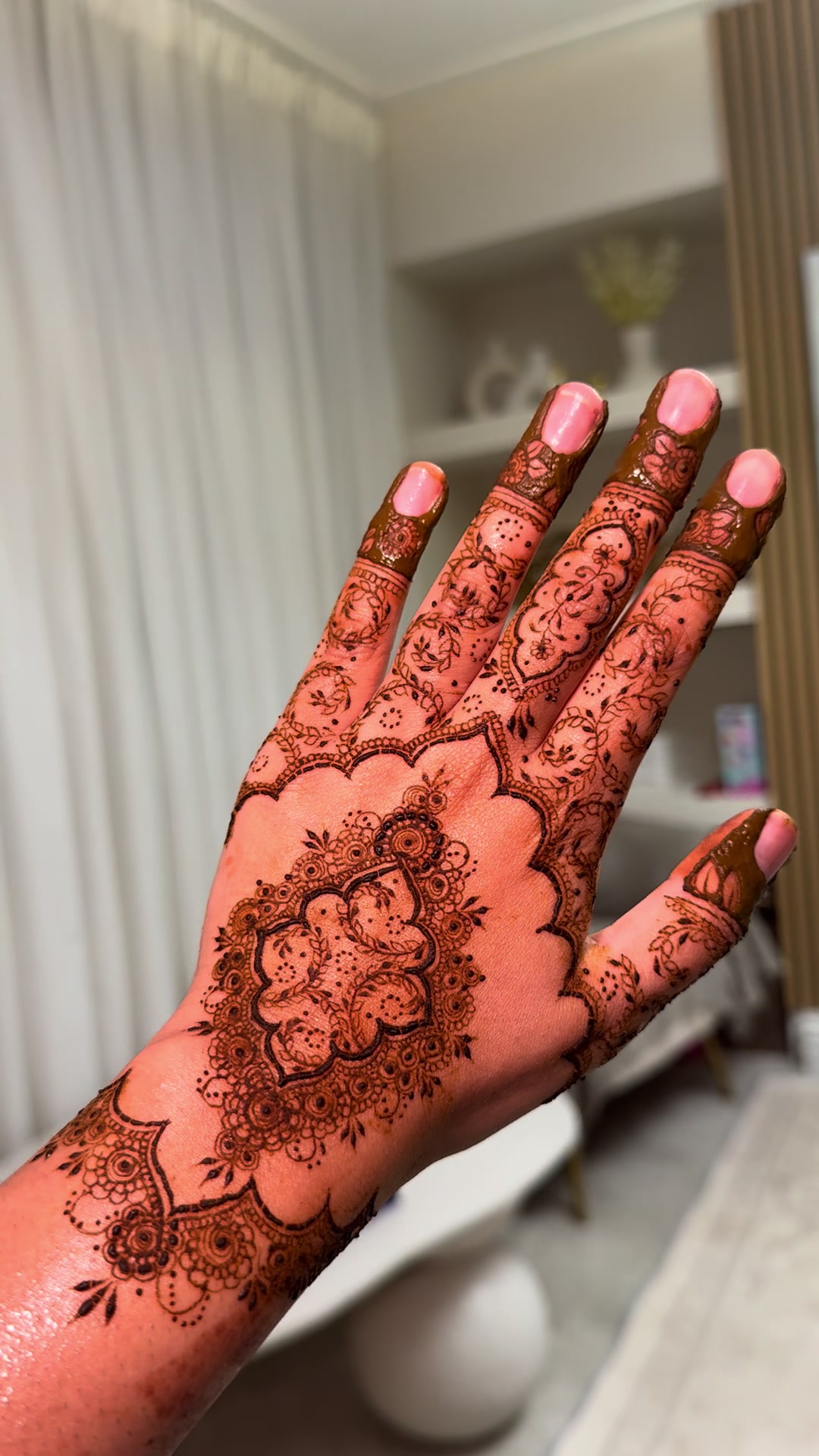 @BradfordMehndi/NailTech💗