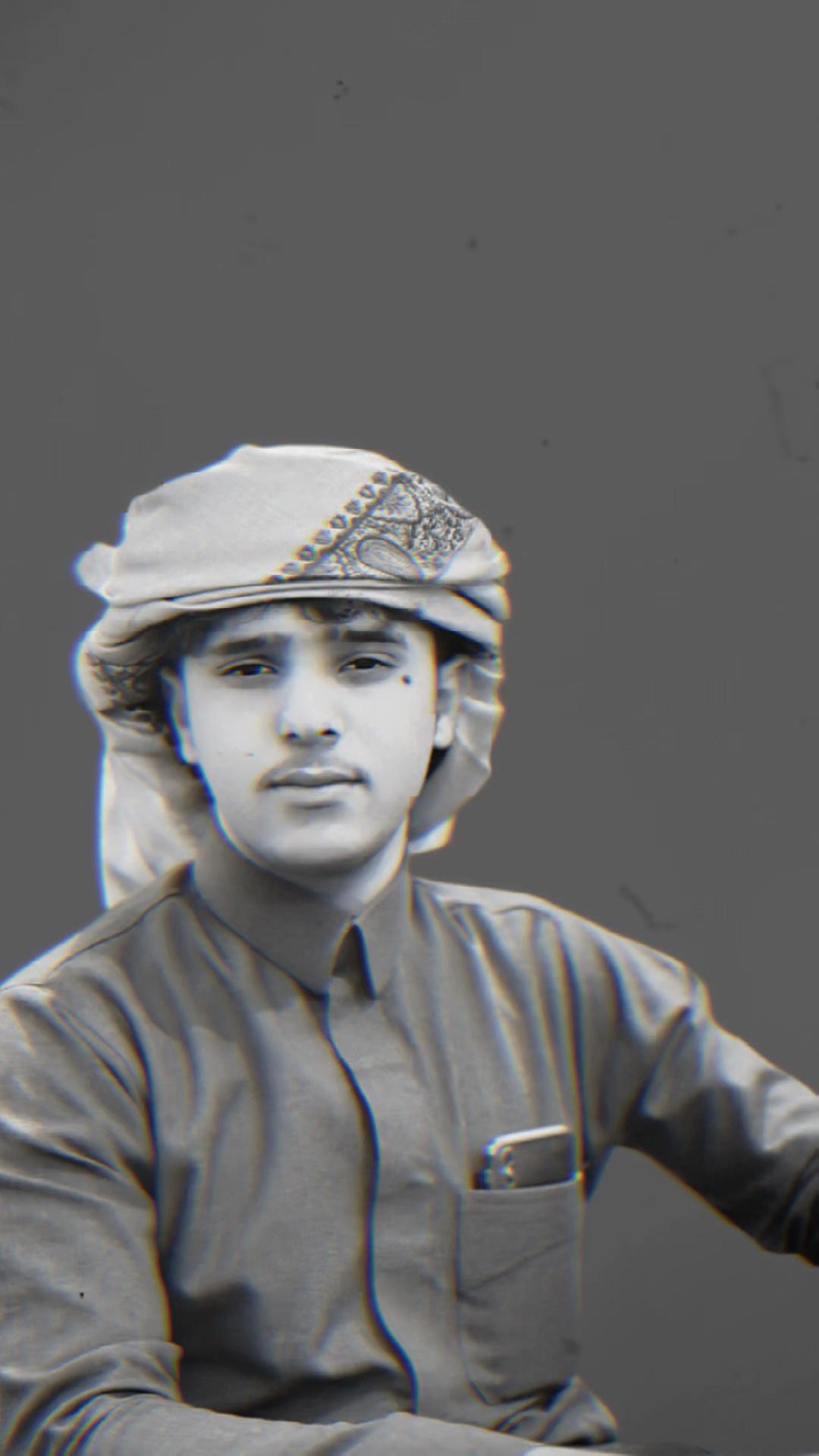 @يزن العنزي