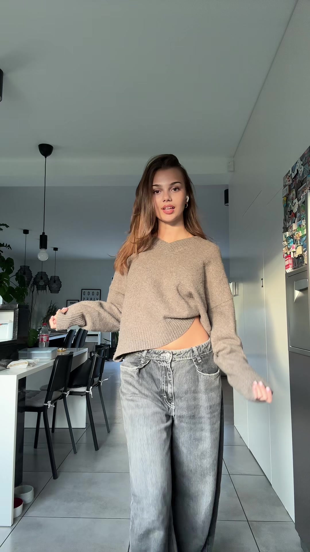 @𝑯