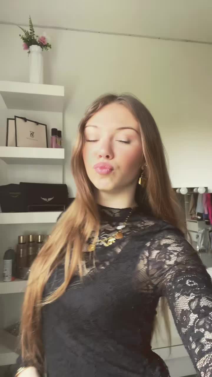 @Louise Marie