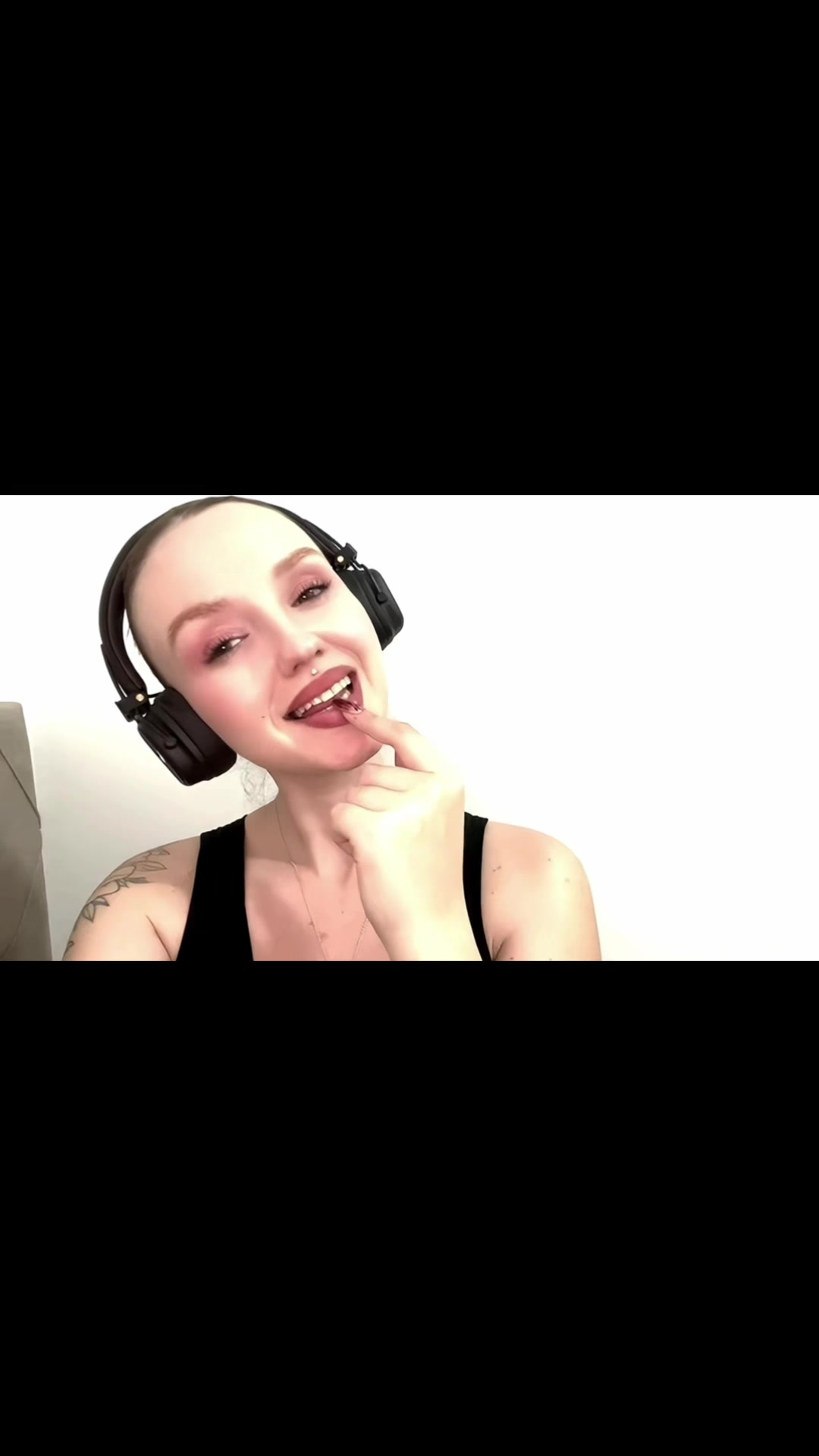 @Eva.Avi
