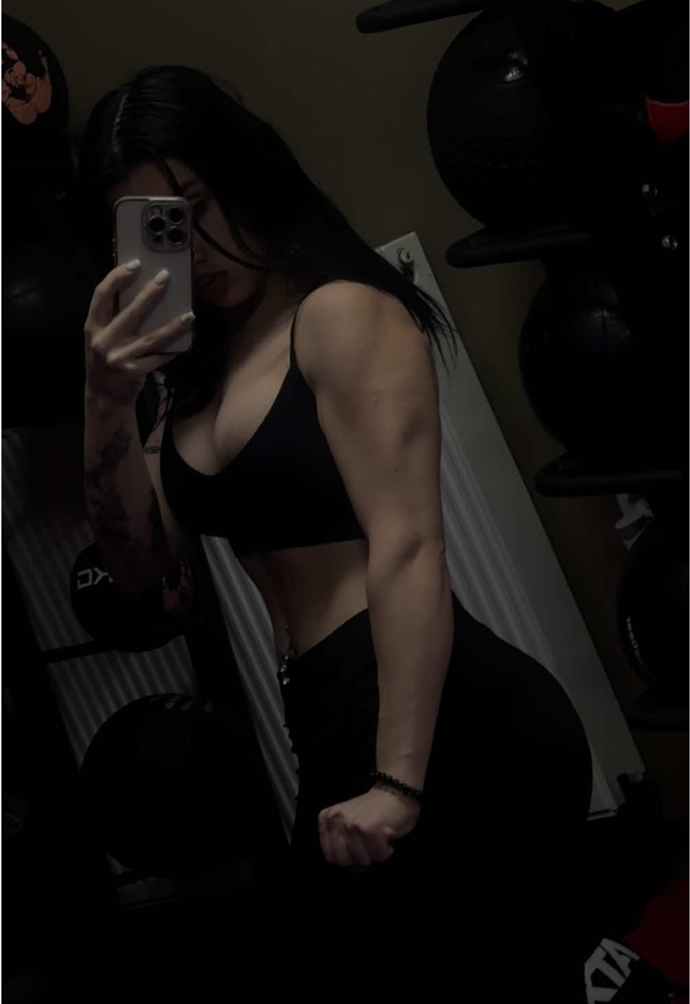 @𝕷𝖎𝖓𝖉𝖚𝖘
