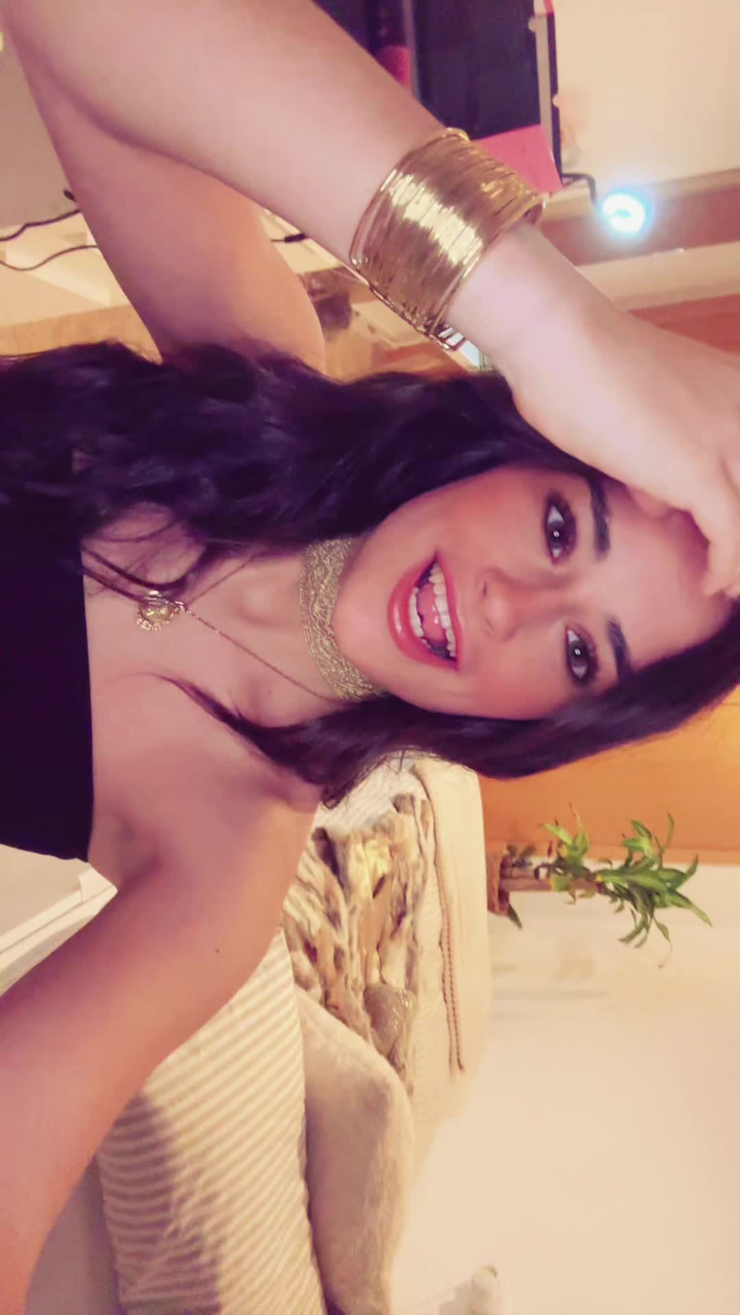 @Mar&iacute;a Casas