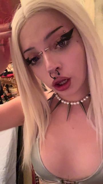 @lily ⛓️🖤