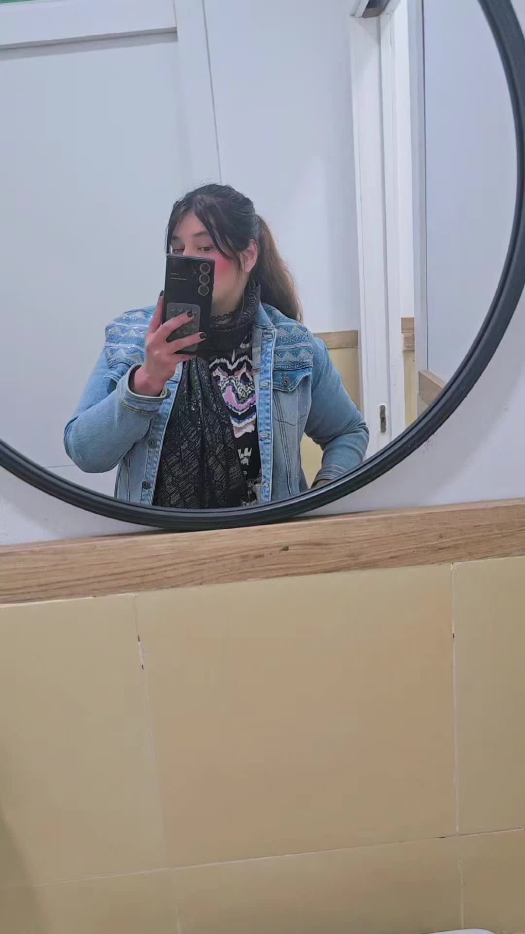 @❣️ꋫ𝑖𝕊ℎ𝐚❣️