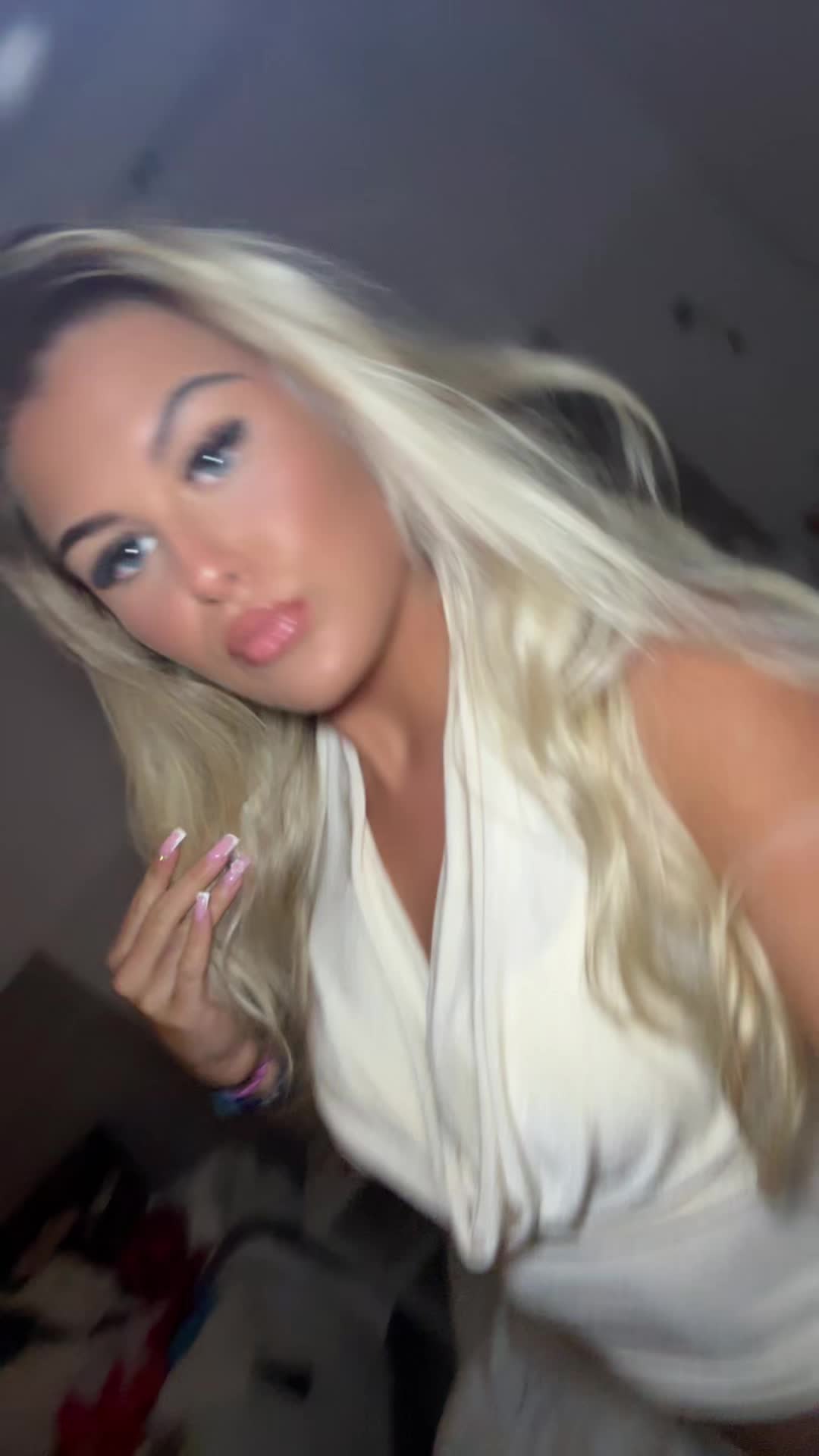 @Chloe keogh