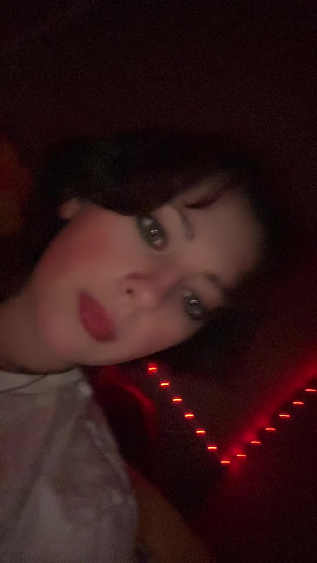 @izzy daisy