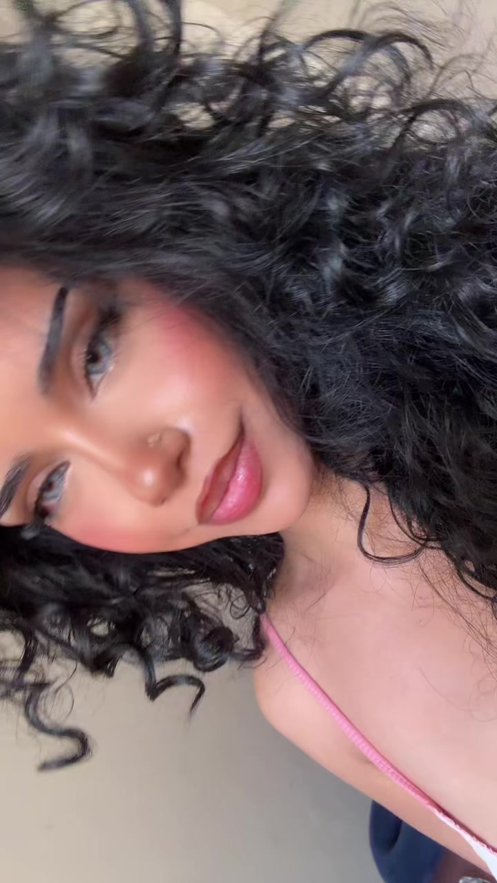 @ilovemeselmaaa✈️