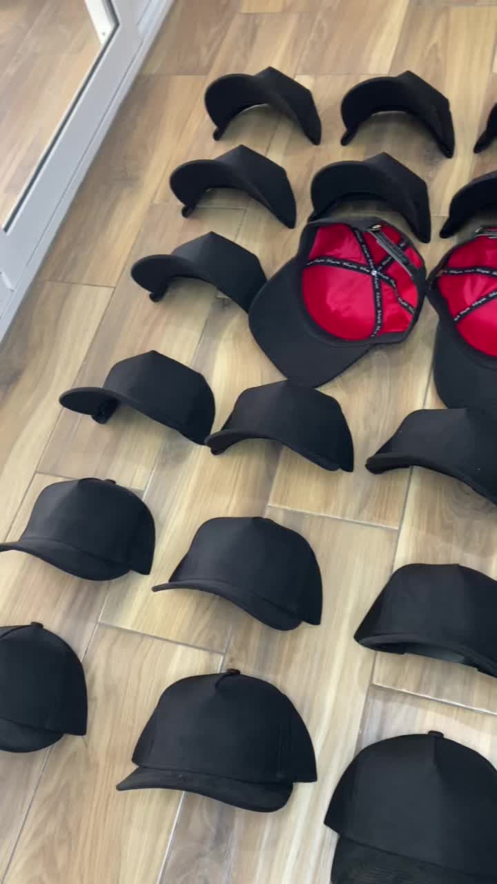 @ElGriego_hats