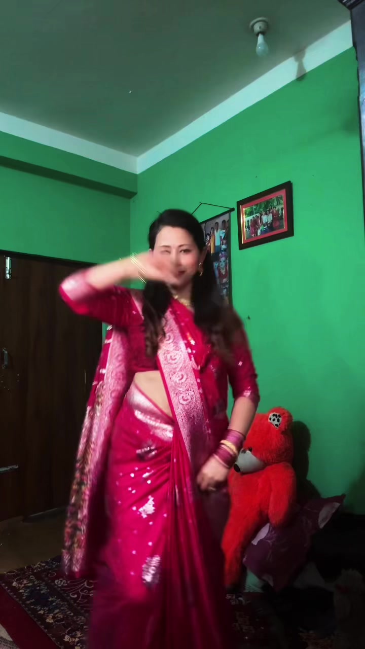 @saru lama🧿