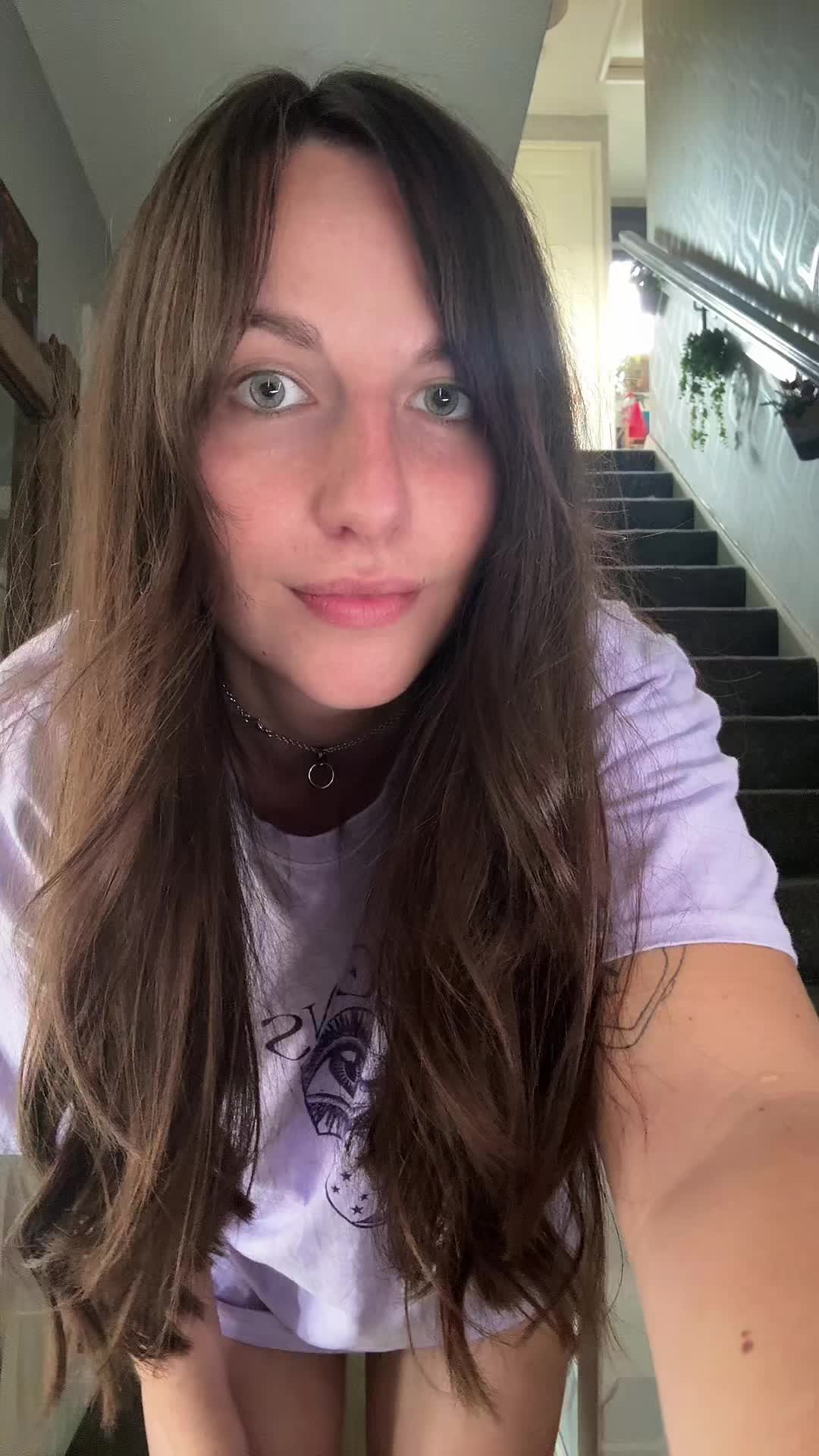 @AngelaFaux