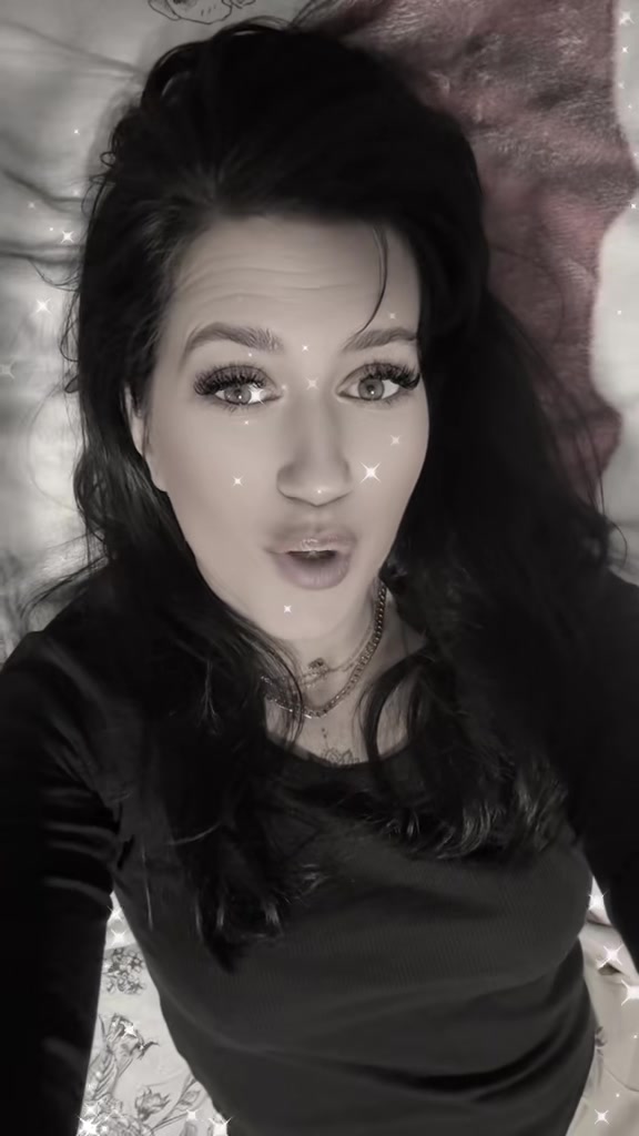 @🔥😈Czarnuszka  😈❤️&zwj;🔥