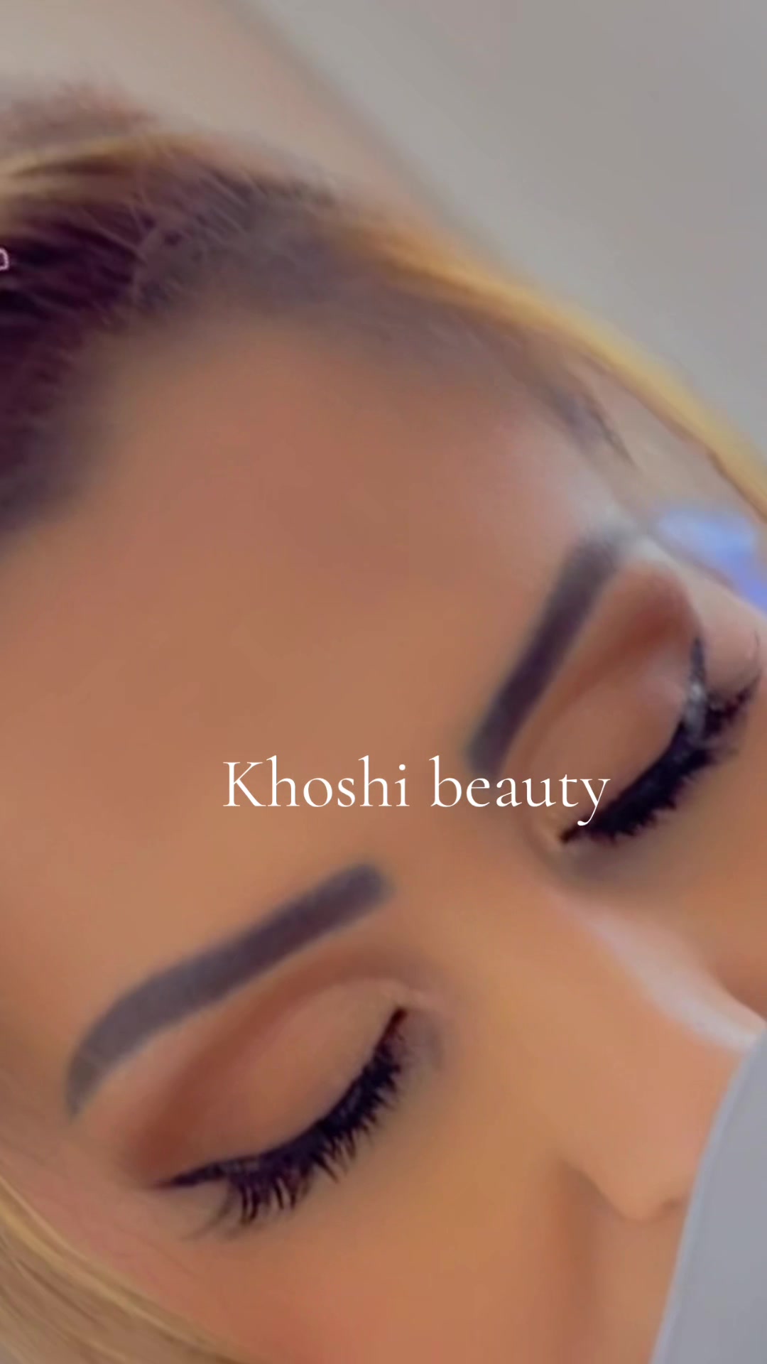 @Khoshi