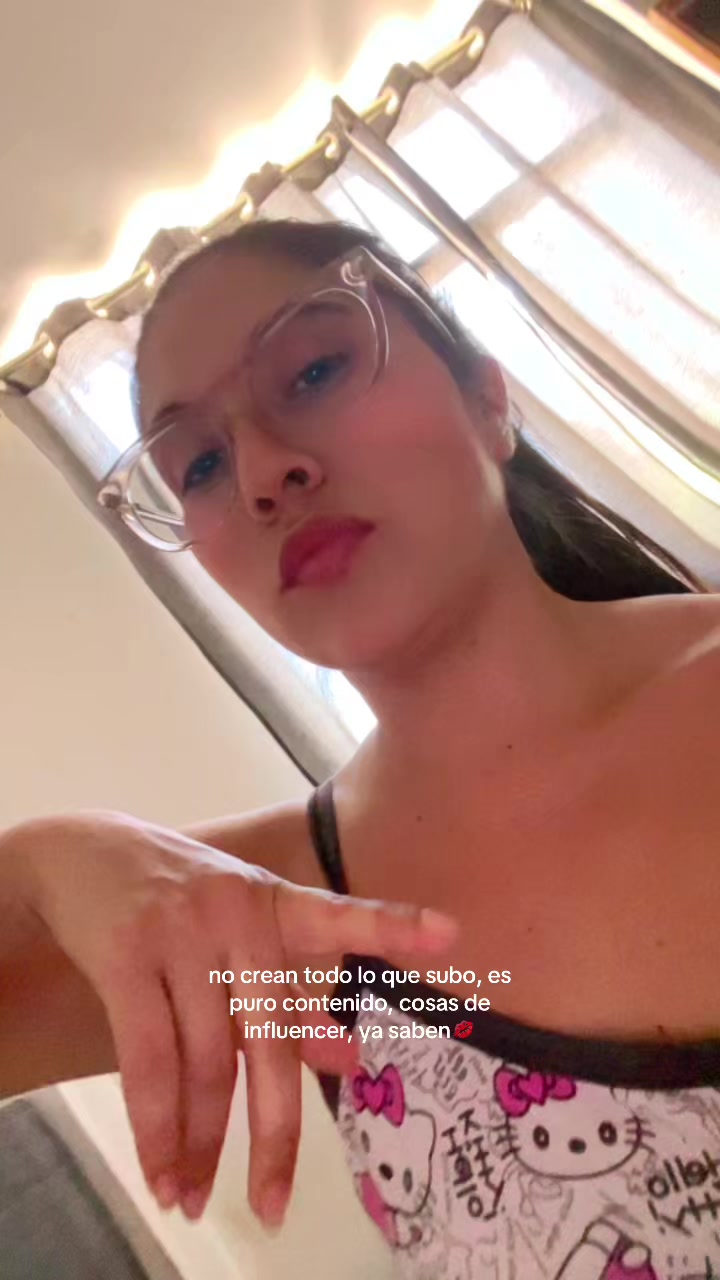 @Chelmi✨