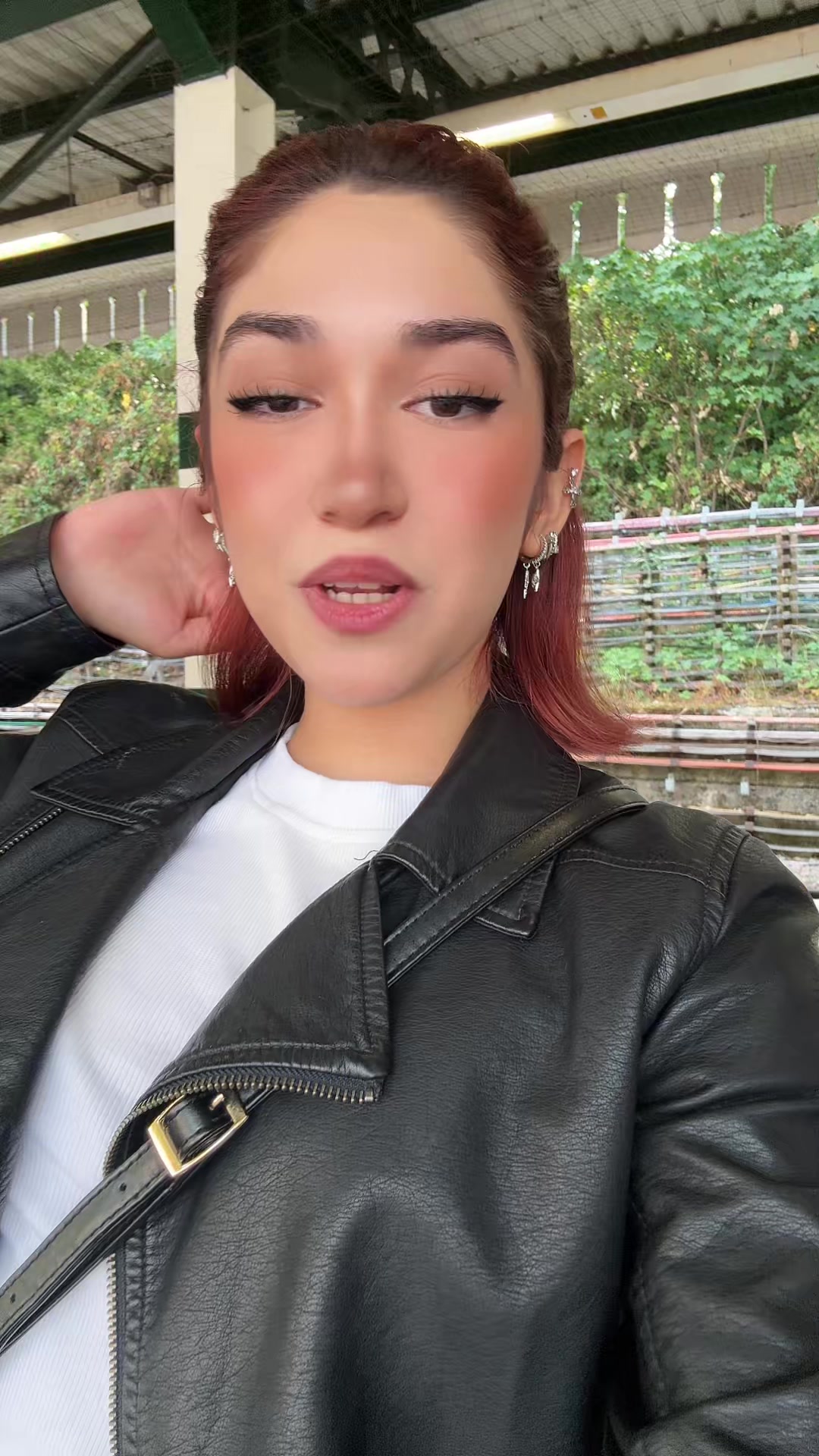@Mia