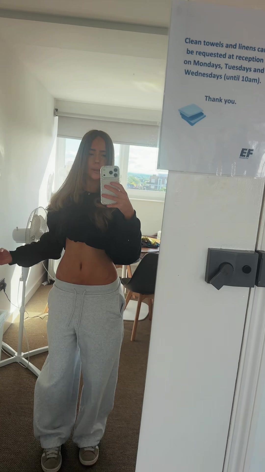@𝐀𝐈𝐒𝐇𝐀