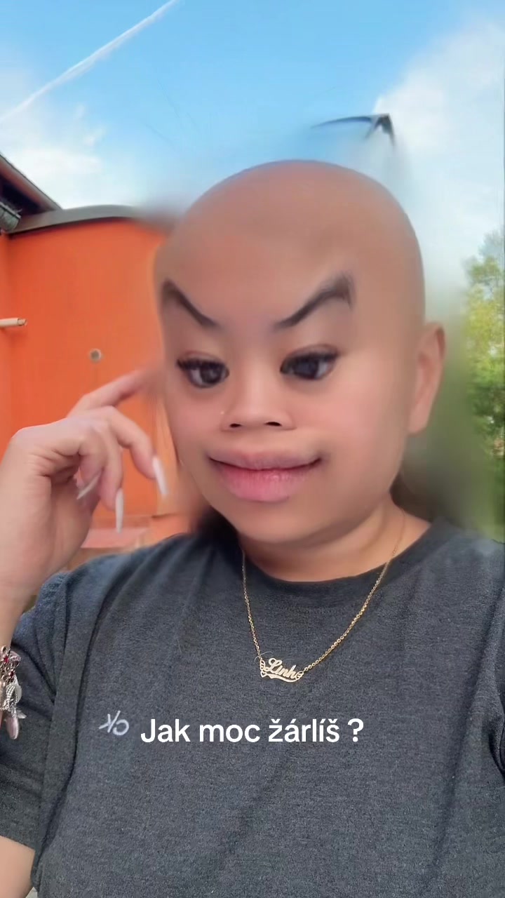 @Linda Tranova