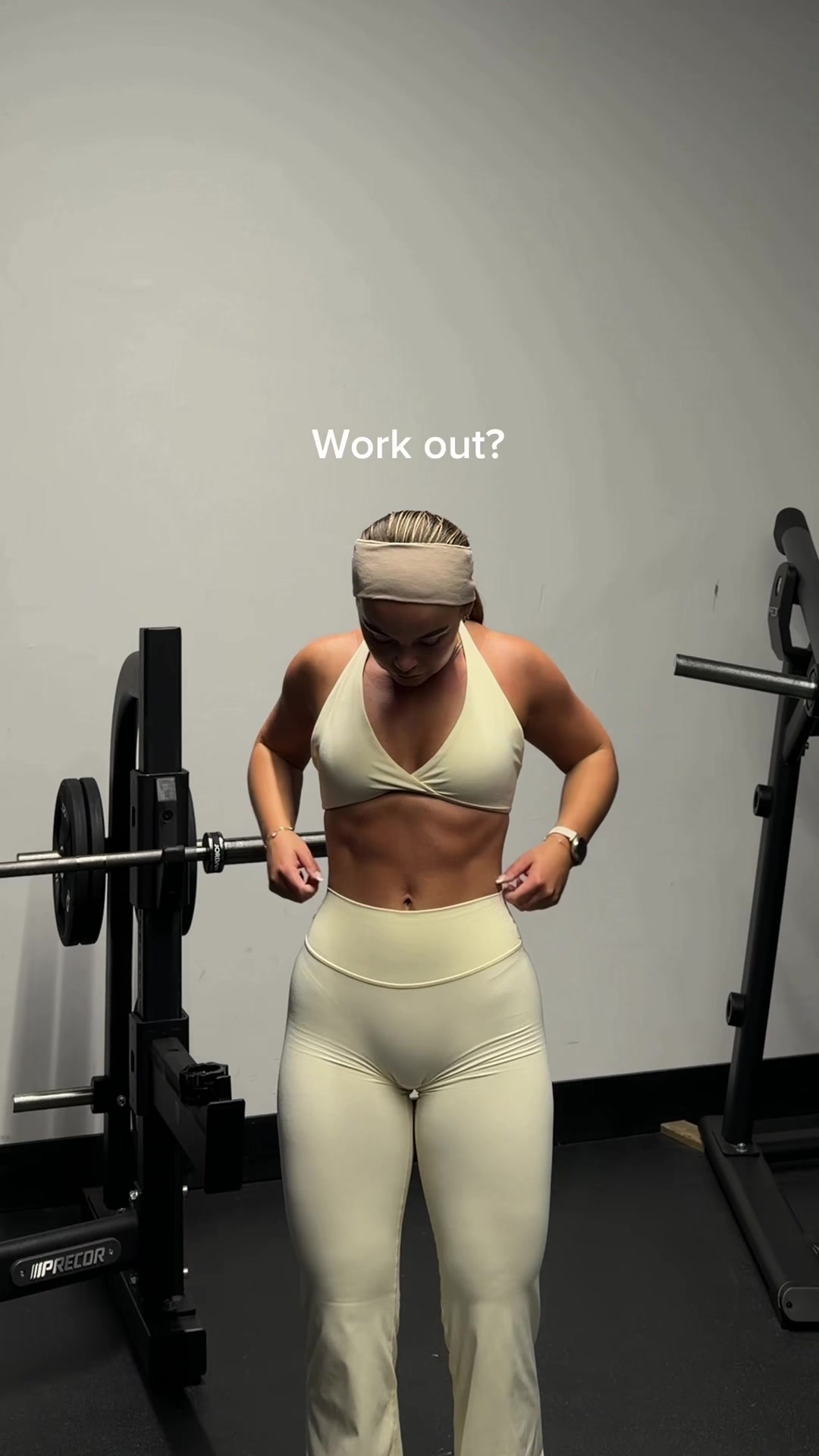 @lil.ashtonn