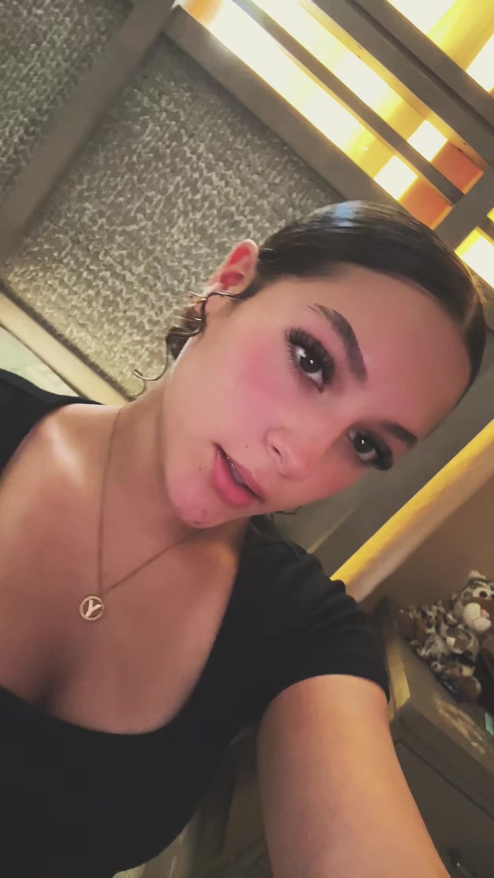 @keepupwityeni