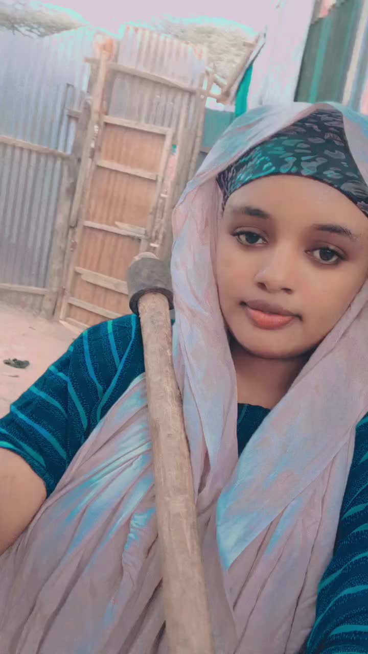 @Aisha💃🦋