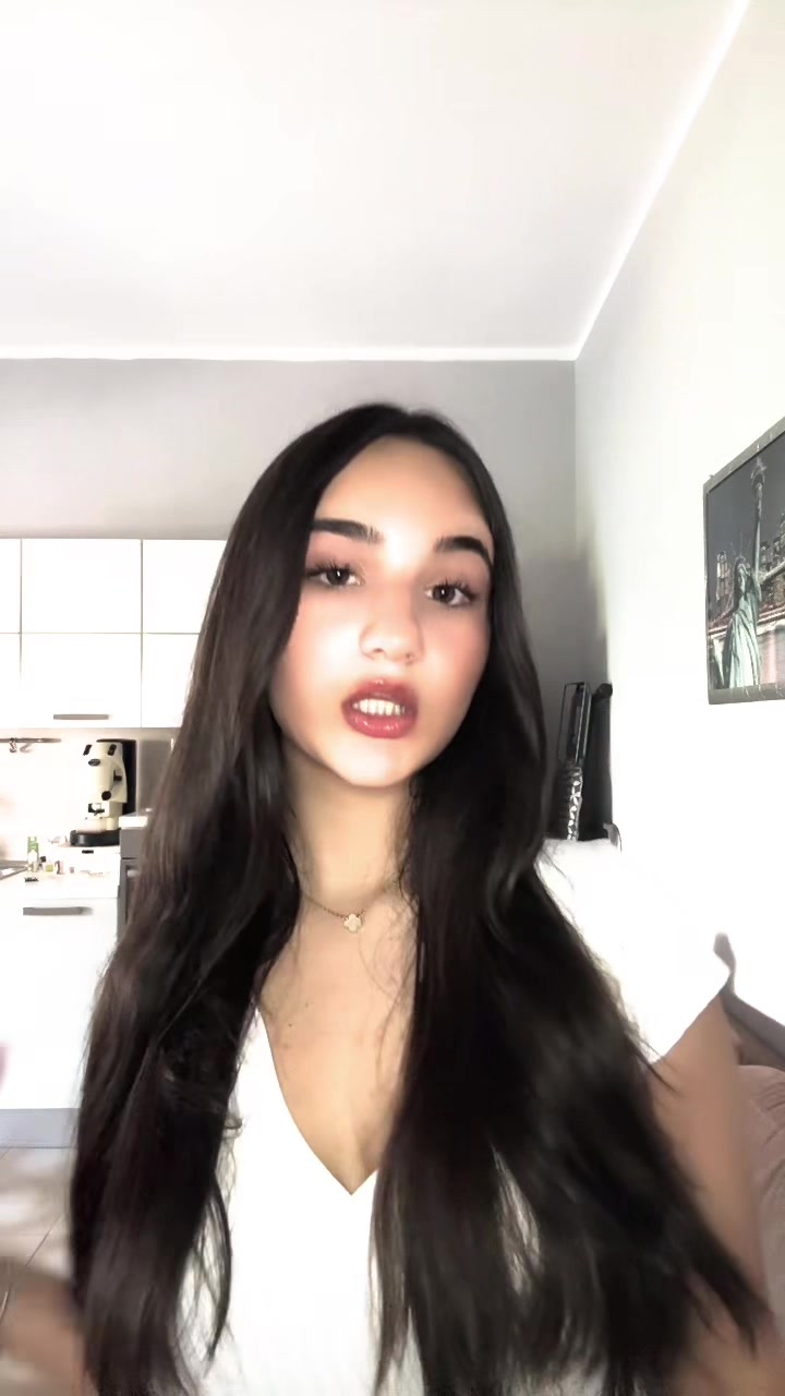 @𝐹✨