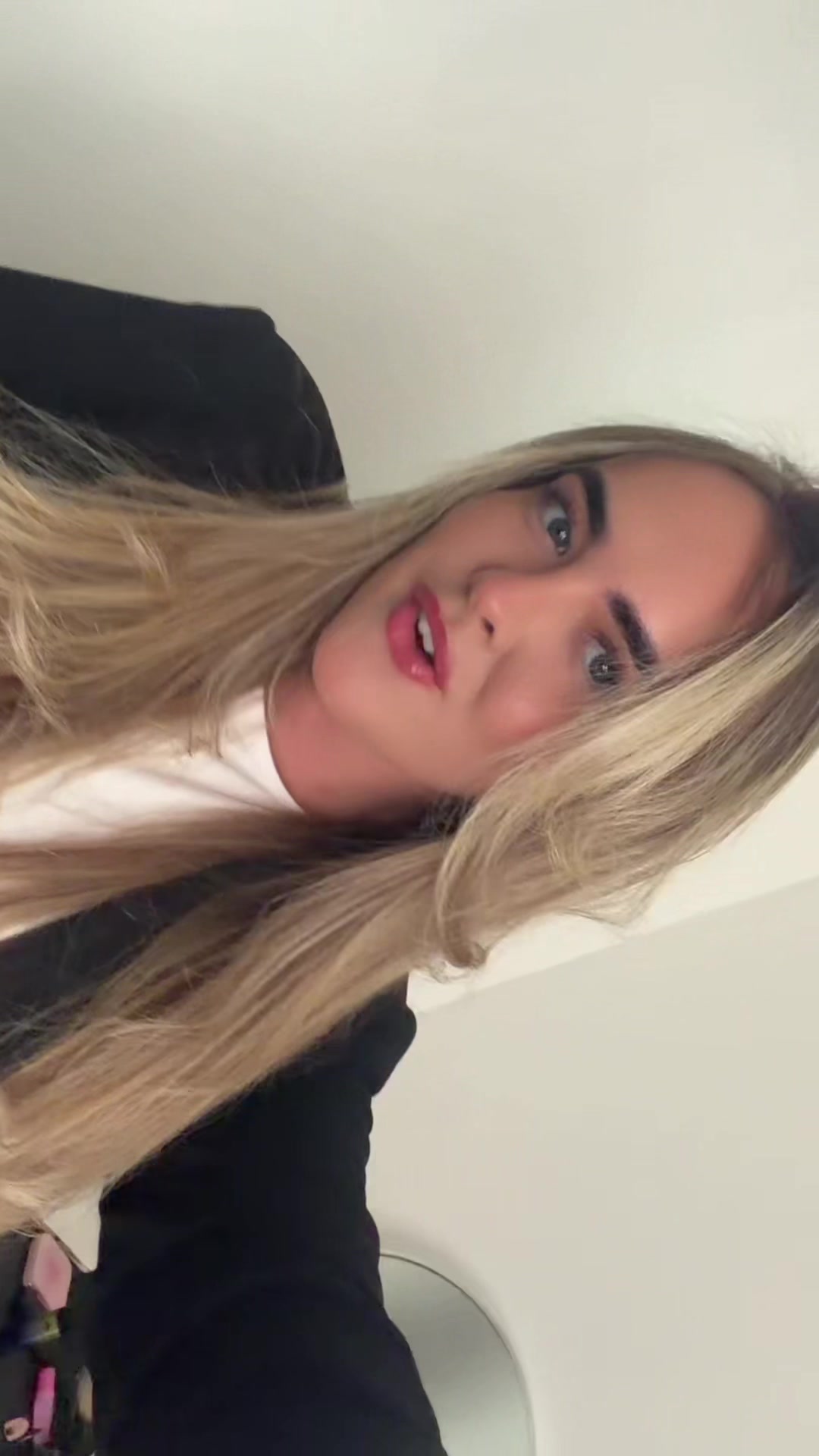 @Gab