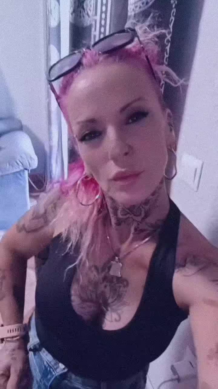 @laxoxo