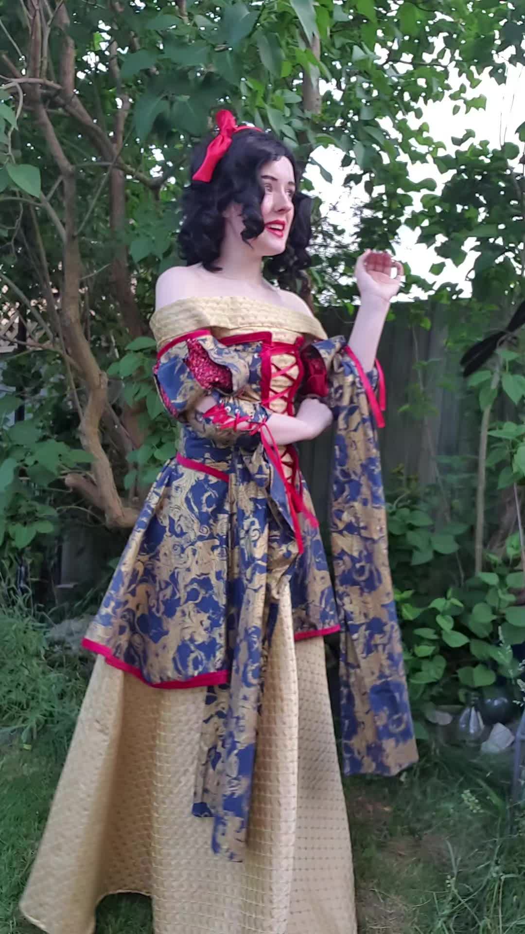 @rowantreecosplays