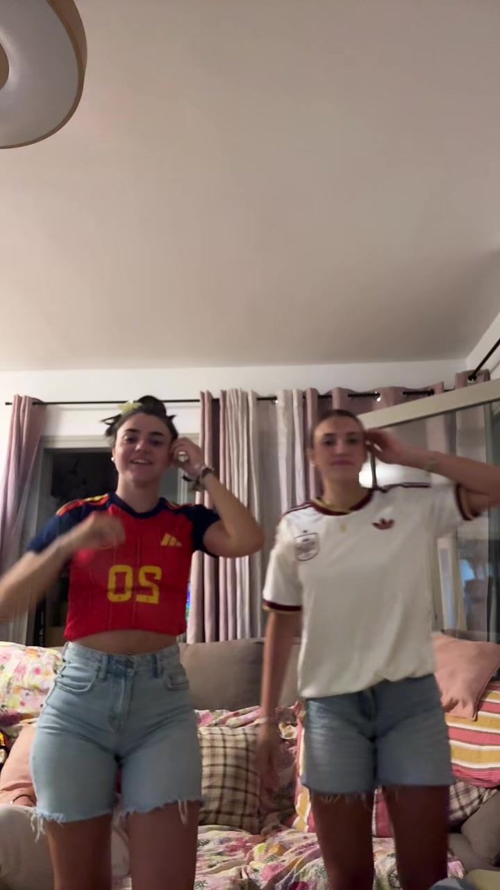 @martina