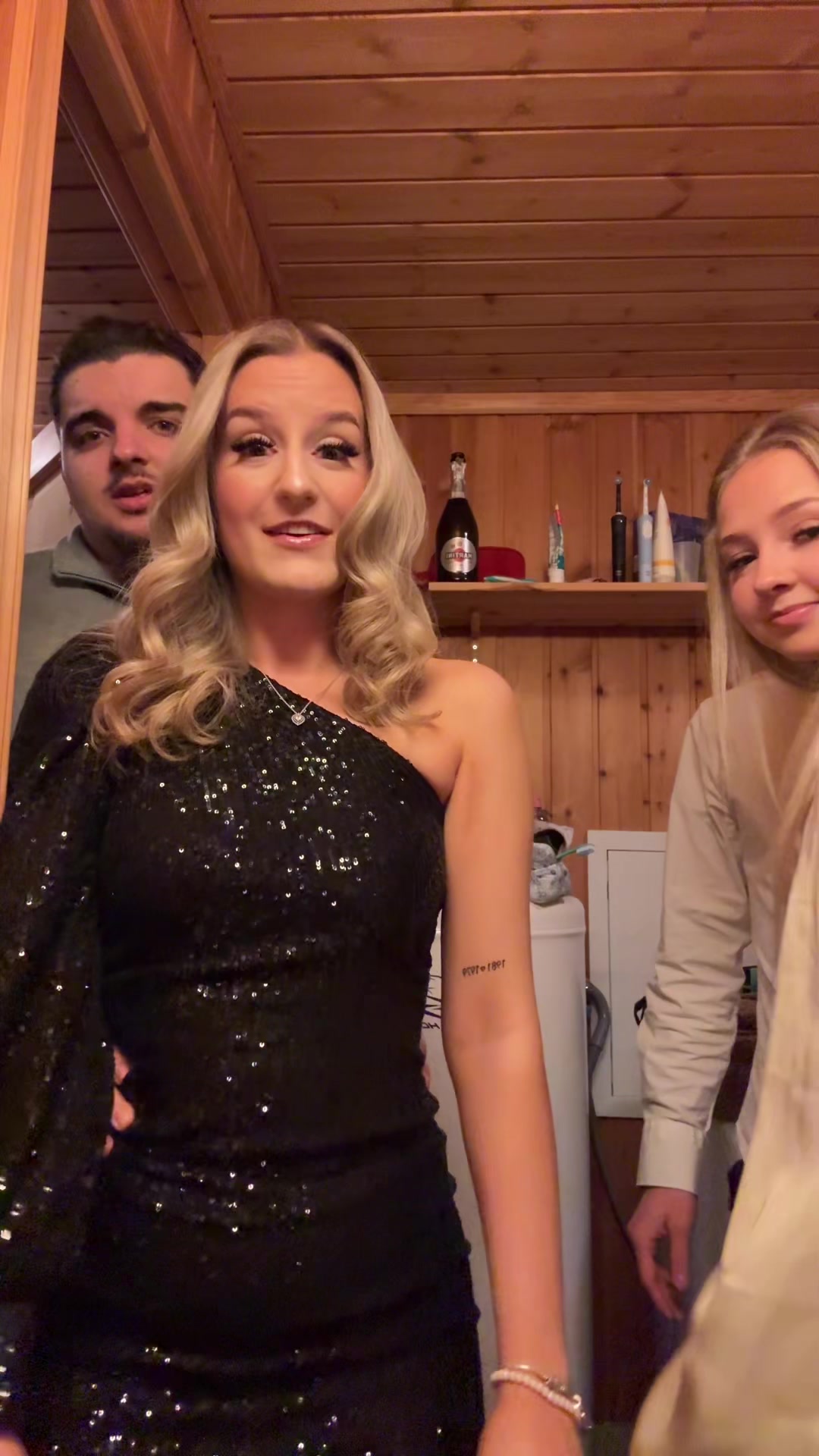 @LEA ALEKSANDRA 🤍