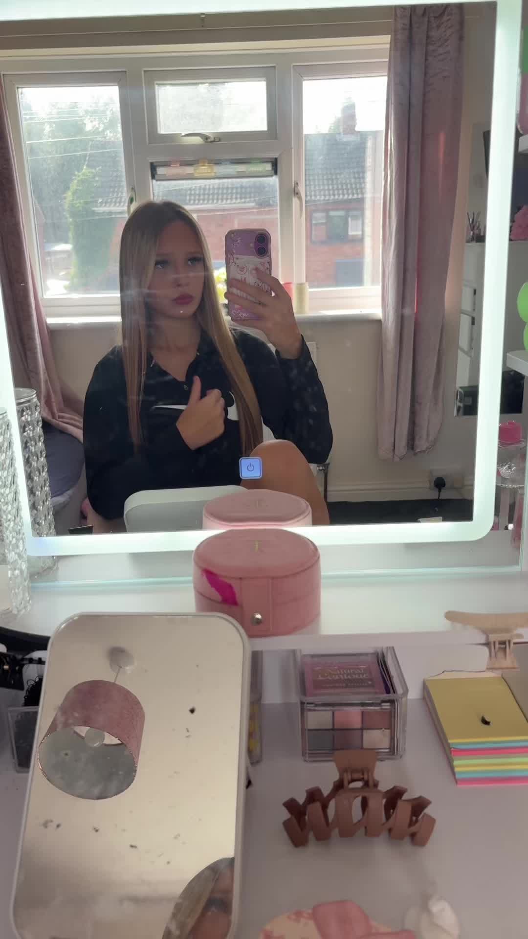@𝒯ℴ𝓃🤍