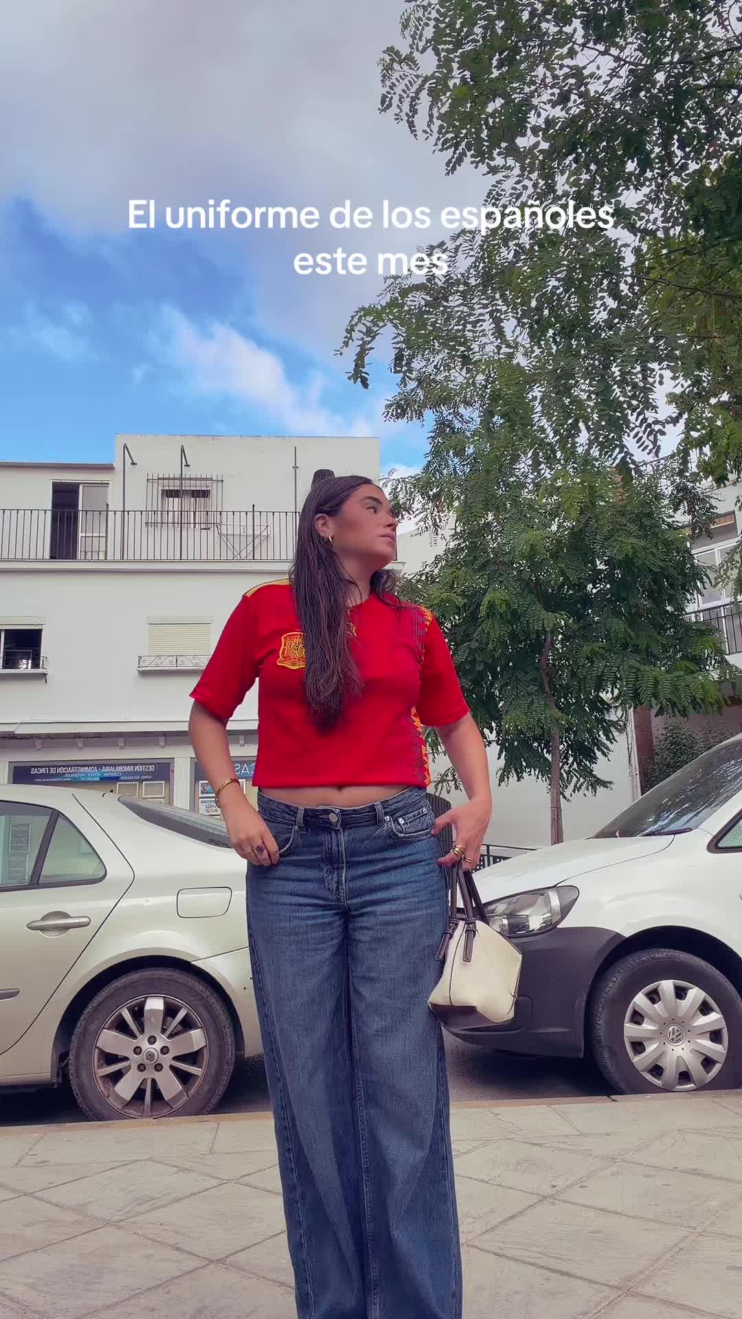 @Sara Barrial