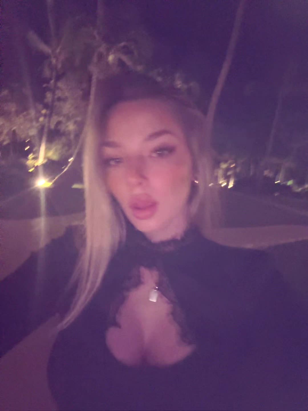 @dafneegovoni