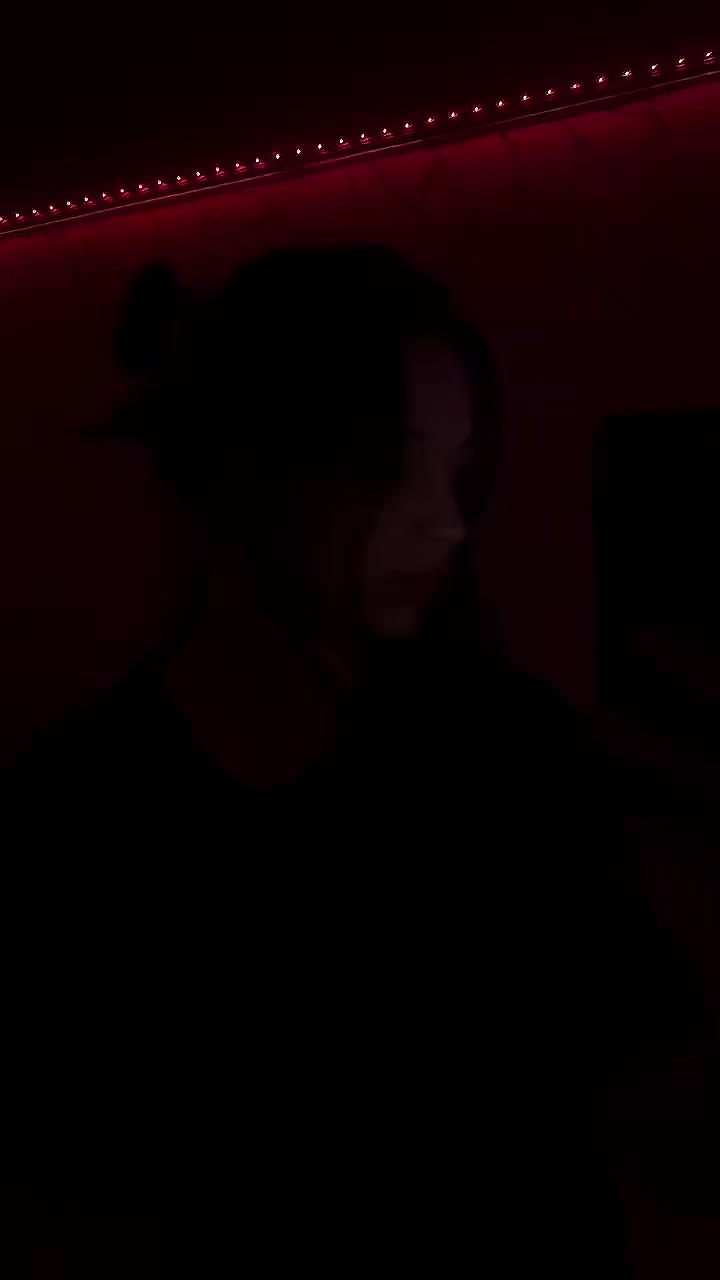 @темный романтик🕸️
