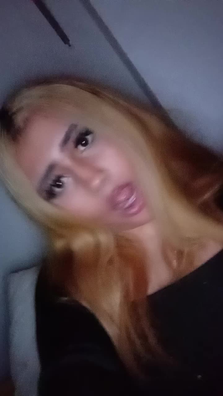 @😭💅