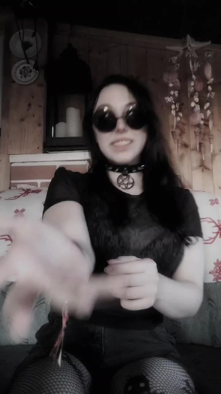 @AntaWolf